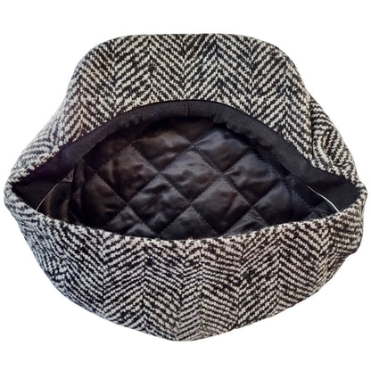 Newsboy Cap, Black& White, Herringbone, Lining View